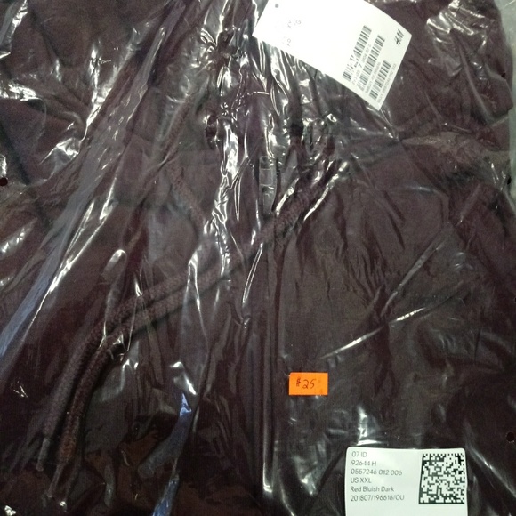 Sweater - Picture 3 of 3